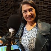 Locutores, Empresarios, Abogados, Cantantes , Universitarios y cualquier persona que trabaje con su voz